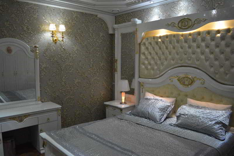 Готель Elegant Boutique Rustaveli Тбілісі Екстер'єр фото