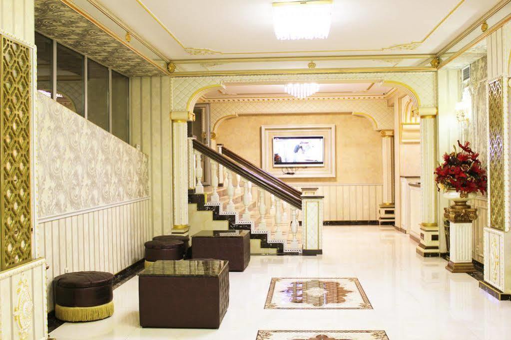 Готель Elegant Boutique Rustaveli Тбілісі Екстер'єр фото