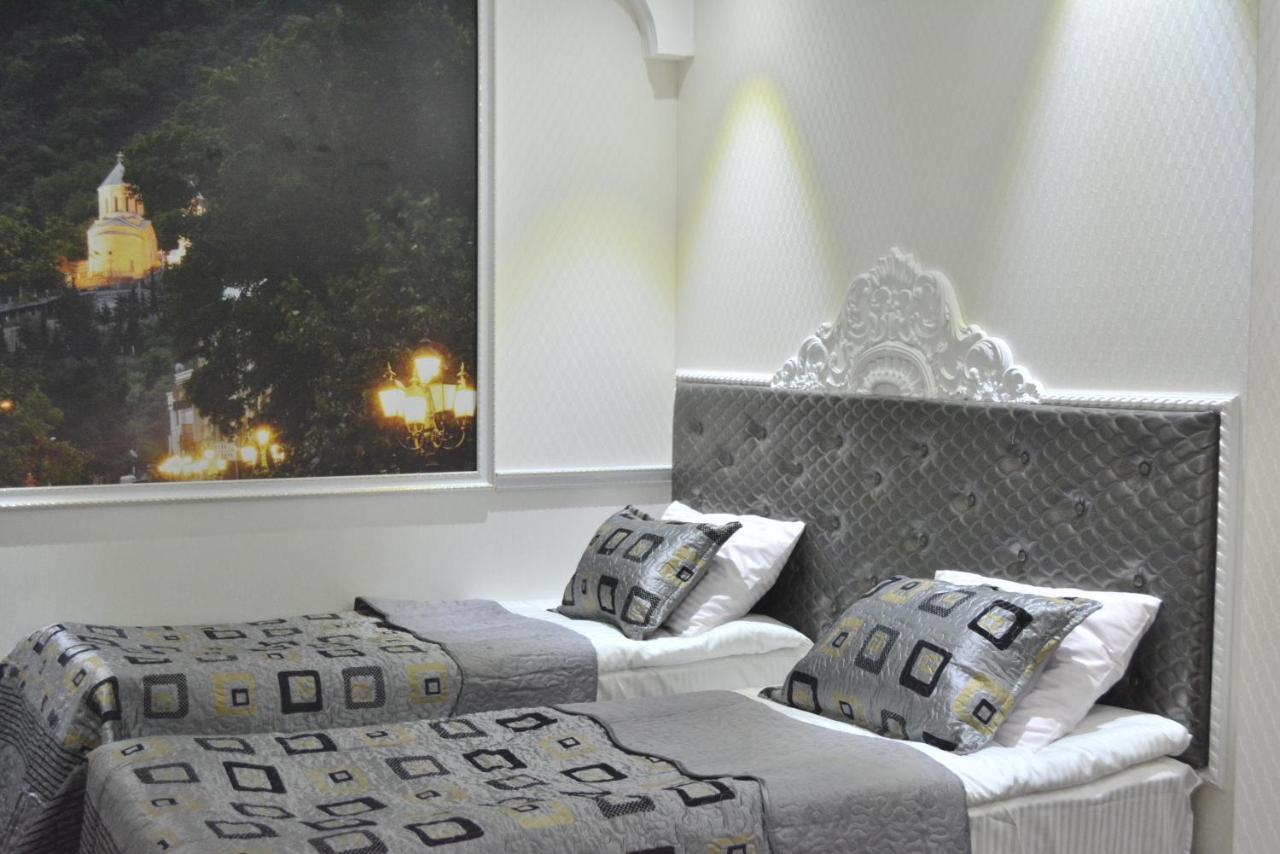 Готель Elegant Boutique Rustaveli Тбілісі Екстер'єр фото