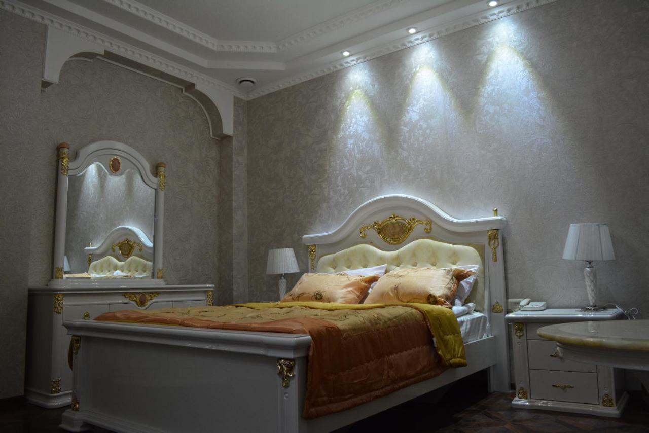 Готель Elegant Boutique Rustaveli Тбілісі Екстер'єр фото